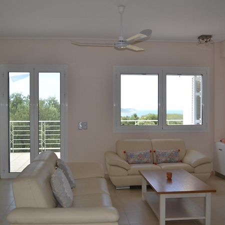 Villa Emma - Kamaria Home With Stunning Sea Views מראה חיצוני תמונה