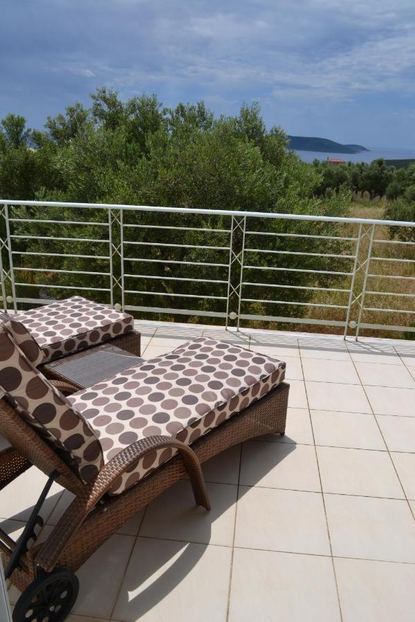 Villa Emma - Kamaria Home With Stunning Sea Views מראה חיצוני תמונה